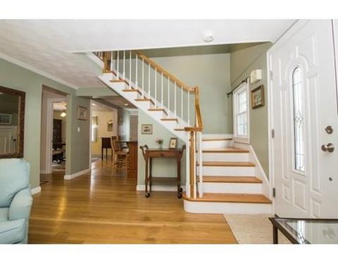 443 Appleton St, Arlington, MA 02476 photo 9
