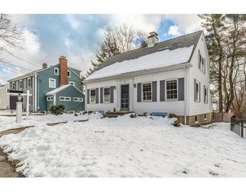 55 Eustis St, Arlington, MA 02476 photo 2