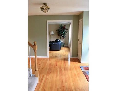 173 East St, Upton, MA 01568 photo 8