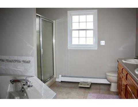 173 East St, Upton, MA 01568 photo 21