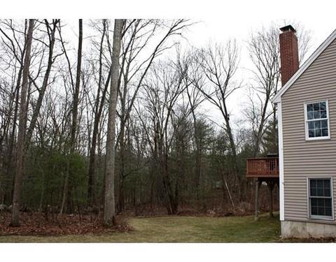 173 East St, Upton, MA 01568 photo 4