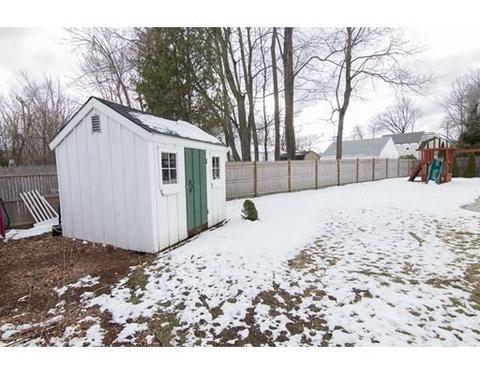 33 Hanson Ave, Walpole, MA 02081 photo 4