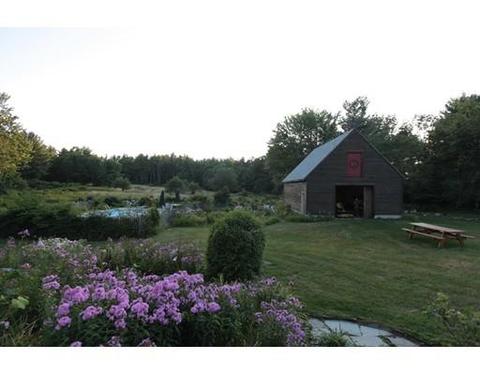 7 S Range Rd, Derry, NH 03038 photo 5