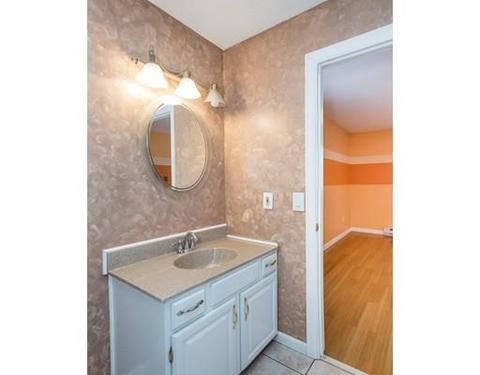 172 Royal St, Chicopee, MA 01020 photo 21