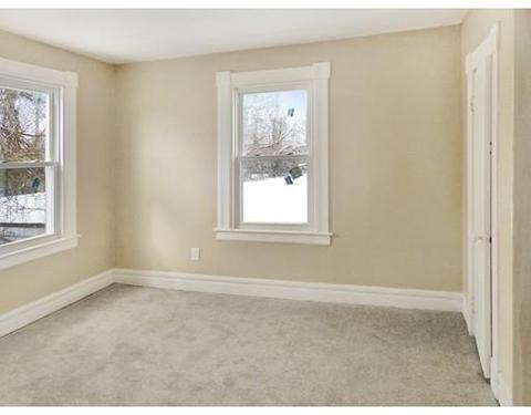 44 Dawes St, Springfield, MA 01109 photo 16