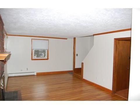 14 Palmer Dr, Canton, MA 02021 photo 8