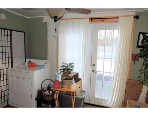 45 Vincent St, Springfield, MA 01129 photo 7