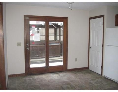 71 Jordan St, Springfield, MA 01129 photo 5
