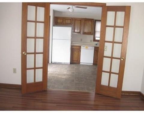 71 Jordan St, Springfield, MA 01129 photo 3