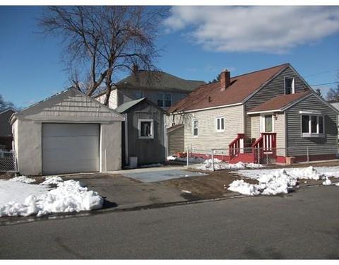 30 Savoy Ave, Springfield, MA 01104 photo 2