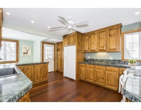 10 Audubon Rd, Worcester, MA 01602 photo 9