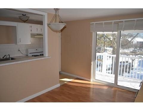 39 Will Dr #17, Canton, MA 02021 photo 3