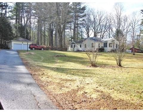 41 Taft St, Upton, MA 01568 photo 2
