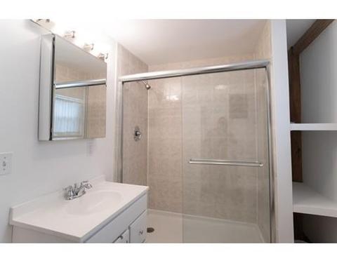 84 Pleasant St, Marblehead, MA 01945 photo 18