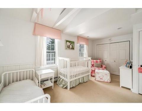 84 Pleasant St, Marblehead, MA 01945 photo 20