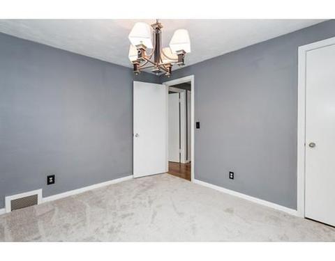 29 Fairway Dr, Springfield, MA 01108 photo 13