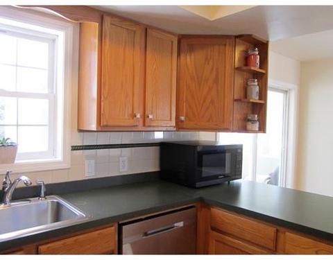 6 Bergstrom Rd, Worcester, MA 01606 photo 5