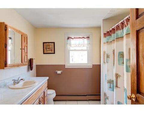 12 Pearl St, Upton, MA 01568 photo 25