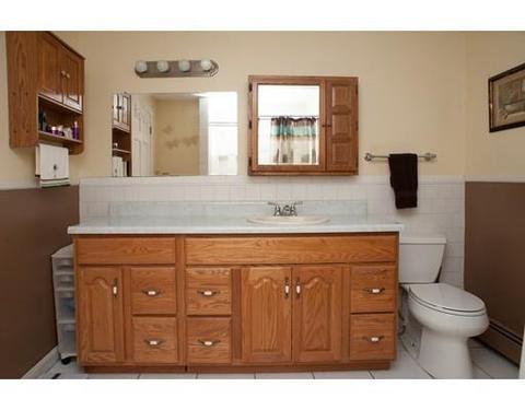 12 Pearl St, Upton, MA 01568 photo 23