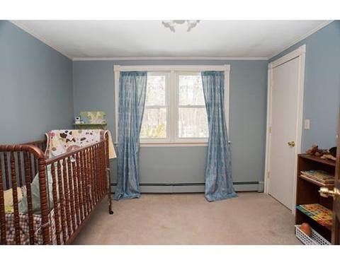 12 Pearl St, Upton, MA 01568 photo 18