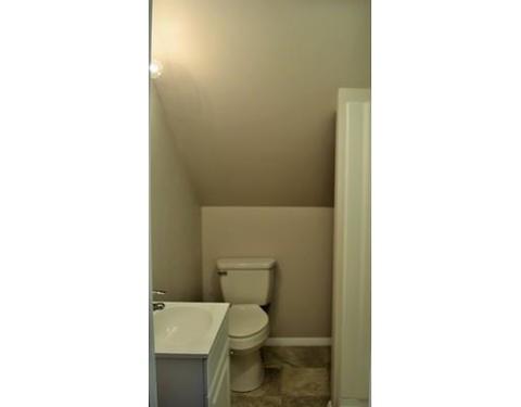 109 Dimmick St, Springfield, MA 01109 photo 15