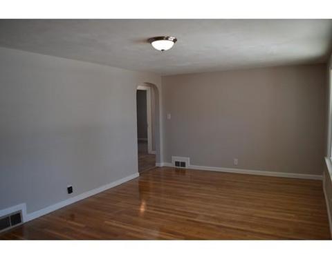 109 Dimmick St, Springfield, MA 01109 photo 6