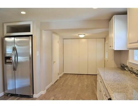 109 Dimmick St, Springfield, MA 01109 photo 21