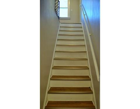 109 Dimmick St, Springfield, MA 01109 photo 12