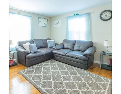 187 Connecticut Ave, Springfield, MA 01104 photo 8