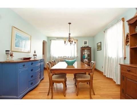 207 Lothrop St, Beverly, MA 01915 photo 3