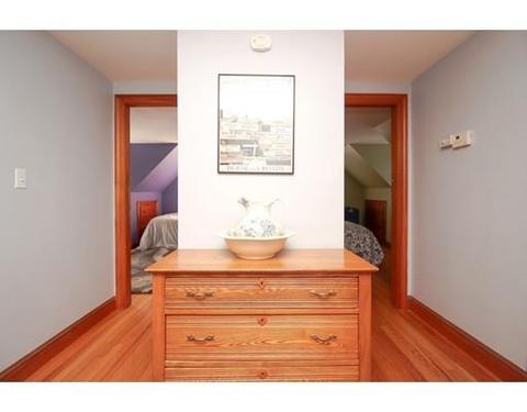 207 Lothrop St, Beverly, MA 01915 photo 9