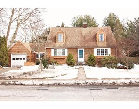 207 Lothrop St, Beverly, MA 01915 photo 1