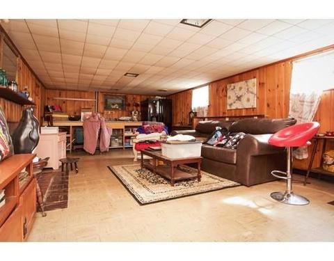 207 Lothrop St, Beverly, MA 01915 photo 14