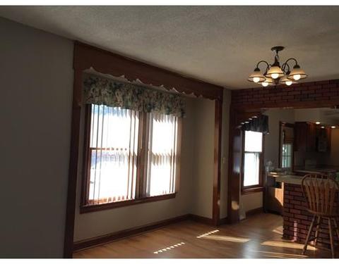38 Ward St, Chicopee, MA 01020 photo 7