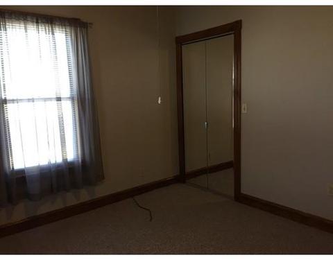 38 Ward St, Chicopee, MA 01020 photo 12