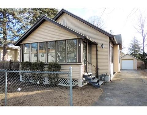 171 Jasper St, Springfield, MA 01109 photo 1