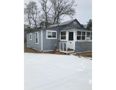 7 Crocker Ave, Wareham, MA 02571 photo 2