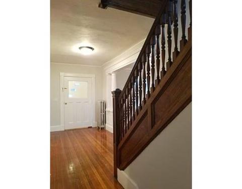 46 Irvington St, Springfield, MA 01108 photo 14