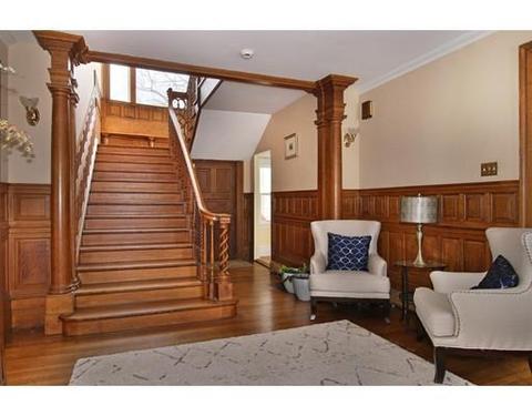 36 Chute St, Reading, MA 01867 photo 2