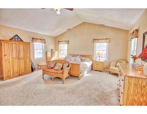 109 Mildred Ave, Springfield, MA 01104 photo 11