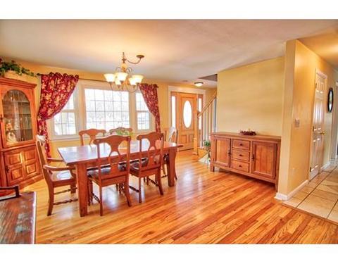 109 Mildred Ave, Springfield, MA 01104 photo 2
