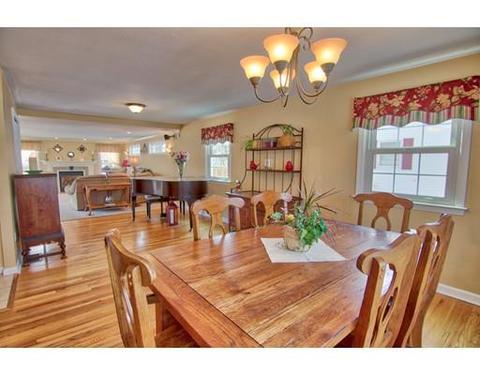 109 Mildred Ave, Springfield, MA 01104 photo 3