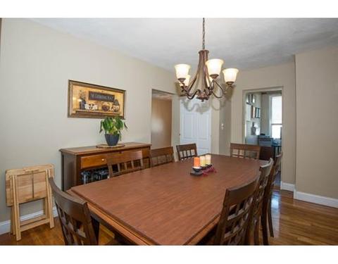25 Freeman Ave, Everett, MA 02149 photo 9