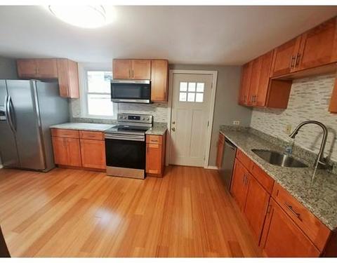 41 Wayne, Worcester, MA 01603 photo 5