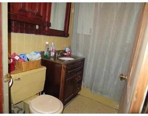 77 Floyd St, Everett, MA 02149 photo 10