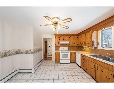 10 Ethelyn Cir, Maynard, MA 01754 photo 5