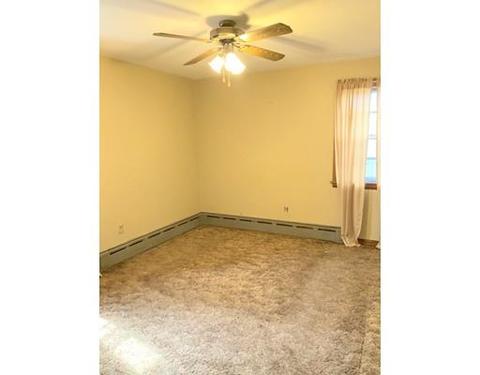 5 Oakdale St, Springfield, MA 01104 photo 8