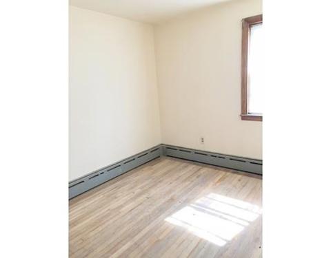 5 Oakdale St, Springfield, MA 01104 photo 10