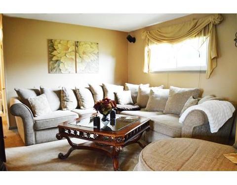 429 Oldfield Rd, Chicopee, MA 01013 photo 3