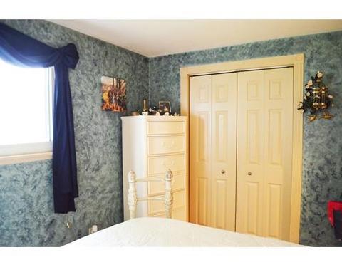 429 Oldfield Rd, Chicopee, MA 01013 photo 9